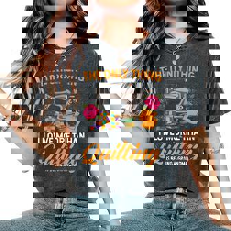 Quilting Sewing Quilting Grandma Quilt Women's Oversized Comfort T-Shirt - Thegiftio