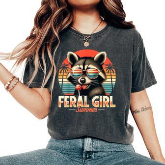 Raccoon Feral Girl Summer Opossum Vintage Opossum Lover Women's Oversized Comfort T-Shirt - Thegiftio UK