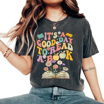 Retro Groovy It's A Good Day To Read A Book Teacher T- Women's Oversized Comfort T-Shirt - Thegiftio UK