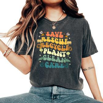 Retro Groovy Save Bees Rescue Animals Recycle Earth Day 2024 Women's Oversized Comfort T-Shirt | Mazezy