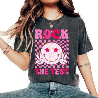 Retro Groovy Test Day Rock The Test Smile Hippie Pink Girls Women's Oversized Comfort T-Shirt - Seseable