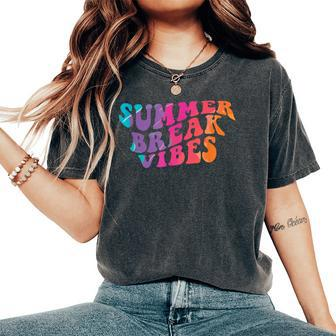 Retro Summer Break Vibes Cute Summer Vacation Teacher Women's Oversized Comfort T-Shirt - Seseable