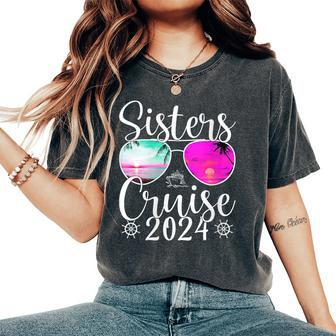 Sisters Cruise 2024 Sister Cruising Vacation Trip Women's Oversized Comfort T-Shirt - Seseable