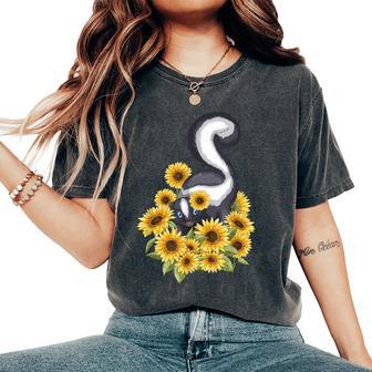 Sunflower Skunk Pet Lover Zookeeper Zoologist Veterinarian Women's Oversized Comfort T-Shirt - Thegiftio UK