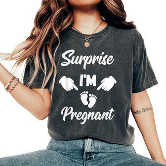 Surprise I'm Pregnant Gender Reveal Future Mother Women's Oversized Comfort T-Shirt - Thegiftio UK