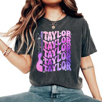 Taylor First Name I Love Taylor Girl Groovy 80'S Vintage Women's Oversized Comfort T-Shirt - Thegiftio UK
