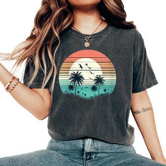 Tropical Beach Vintage Retro Style 70S 80S Women's Oversized Comfort T-Shirt - Monsterry CA