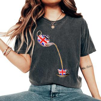 Union Jack Flag Of The United Kingdom Teapot And Teacup Women's Oversized Comfort T-Shirt - Seseable