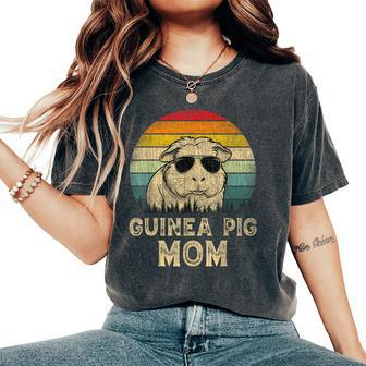 Vintage Guinea Pig Mom Guinea Pig Lovers Mommy Mother's Day Women's Oversized Comfort T-Shirt - Monsterry DE