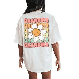 Cute Groovy Grandma 70S Family Birthday Party Daisy Flower Women's Oversized Comfort T-Shirt Back Print - Seseable