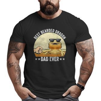 Bearded Dragon Owner Fist Bump Bearded Dragon Reptile Men Big and Tall Men T-shirt | Mazezy