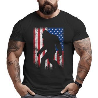 Bigfoot 4Th Of July American Usa Flag Patriotic Veterans Day Big and Tall Men T-shirt | Mazezy