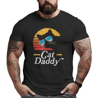 Cat Daddy Vintage 80S Style Cat Retro Sunglasses Distressed Big and Tall Men T-shirt | Mazezy