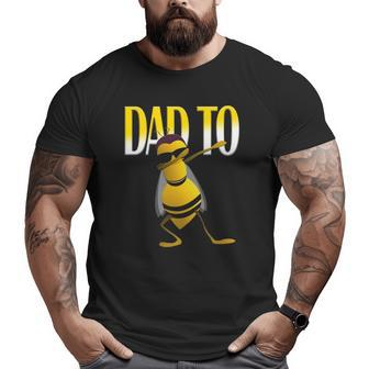 Dabbing Bee Dad To Be Big and Tall Men T-shirt | Mazezy