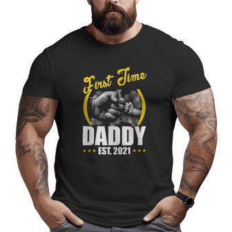 First Time Daddy New Dad Est 2022 Father's Day Big and Tall Men T-shirt | Mazezy AU