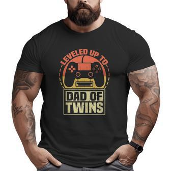 Gamer Dad Father's Day Leveled Up To Dad Of Twins Vintage Big and Tall Men T-shirt | Mazezy