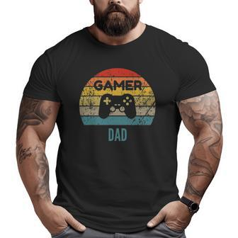 Gamer Dad Vintage 60S 70S Console Controller Graphic Big and Tall Men T-shirt | Mazezy UK