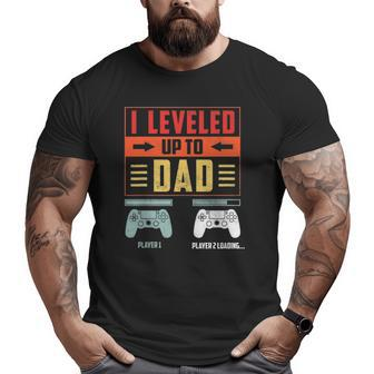 I Leveled Up To Dad 2022 Soon To Be Dad Est 2022 Ver2 Big and Tall Men T-shirt | Mazezy