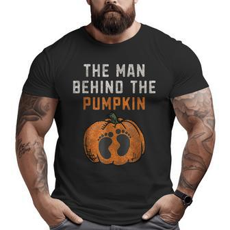 The Man Behind The Pumpkin Dad Halloween Pregnancy Reveal Big and Tall Men T-shirt | Mazezy