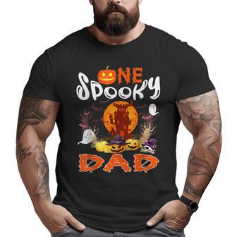 One Spooky Dad Halloween Witch Boo Ghosts Scary Pumpkins Big and Tall Men T-shirt | Mazezy