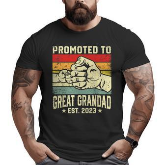Promoted To Great Grandad Est 2023 Vintage New Dad For Dad Big and Tall Men T-shirt | Mazezy