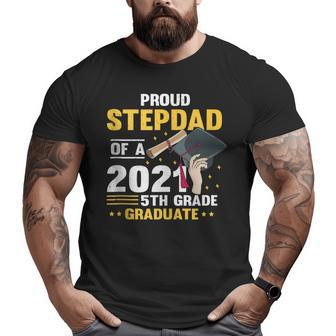 Proud Dad Of A 5Th Grade Graduate Here I Come 6Th Grade Big and Tall Men T-shirt | Mazezy