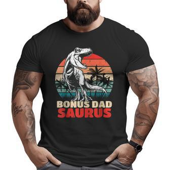 Retro Bonus Dadsaurus Rex Bonus Dad Saurus Dinosaur Big and Tall Men T-shirt | Mazezy