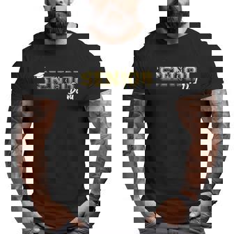 Senior Dad Class Of 2022 Graduate Proud Father Graduation Big and Tall Men T-shirt | Mazezy