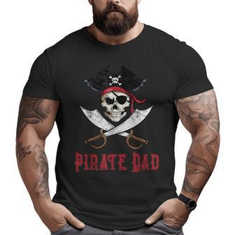 Vintage Pirate Dad Father Halloween Skull Cross Bones Big and Tall Men T-shirt | Mazezy