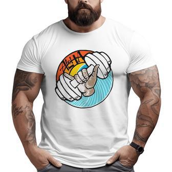 Cool Hawaiian Surf Style Fitness Big and Tall Men T-shirt | Mazezy