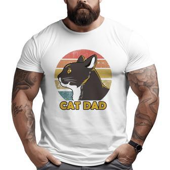 Cat Dad Father's Day Big and Tall Men T-shirt | Mazezy