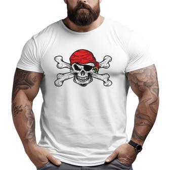 Jolly Roger Pirate Skull And Crossbones Flag Big and Tall Men T-shirt | Mazezy