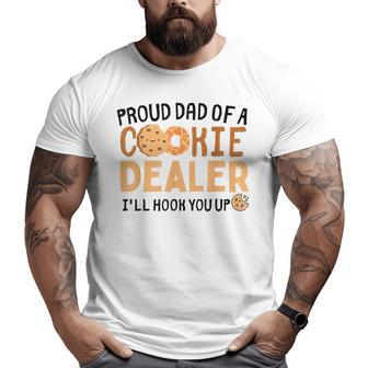 Proud Dad Of A Cookie Dealer Baking Cookie For Men Big and Tall Men T-shirt | Mazezy DE
