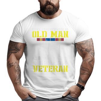 Never Underestimate An Old Man Who Is Also Korea Veteran Veteran Big and Tall Men T-shirt | Mazezy