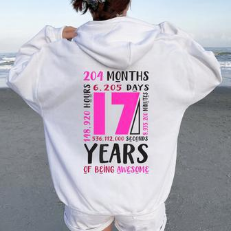 17Th Birthday Girls 17 Year Old Daughter Niece Women Oversized Hoodie Back Print - Seseable