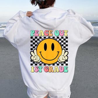 Peace Out 1St Grade Teacher Retro Smile Last Day Of School Women Oversized Hoodie Back Print - Seseable