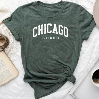 Chicago Illinois Vintage Varsity Style College Group Trip Bella Canvas T-shirt - Monsterry