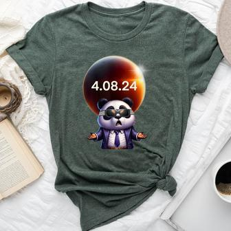 Solar Eclipse 2024 Panda Wearing Solar Eclipse Glasses Bella Canvas T-shirt | Mazezy DE