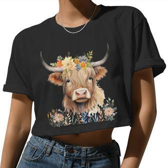 Cute Baby Highland Cow With Flowers Calf Animal Cow Women Women Cropped T-shirt - Monsterry UK