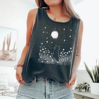 Vintage Cat And Moon Flowers Garden Nature Lover Women Comfort Colors Tank Top - Monsterry AU
