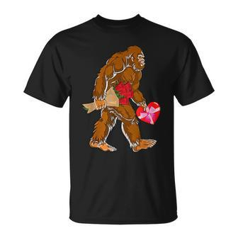 Bigfoot Heart Valentines Day Love Sasquatch T-Shirt - Seseable
