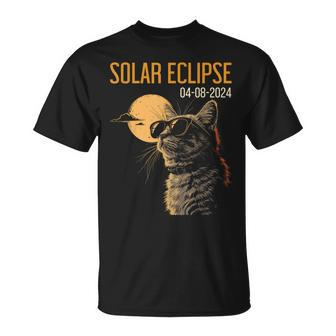 Cat Watching Eclipse 2024 Eclipse Solar 2024 Cat T-Shirt | Mazezy