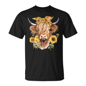Cute Scottish Highland Cow Wearing Sunflower Bandana Heifer T-Shirt - Monsterry DE