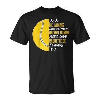 Drôle Joueurs De Tennis Homme Avec Une Raquette De Tennis T-Shirt - Cadeauxyz
