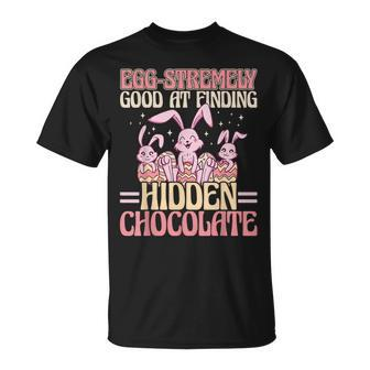 Ei — Extrem Gut Darinersteckte Schokolade Zu Finden T-Shirt - Seseable