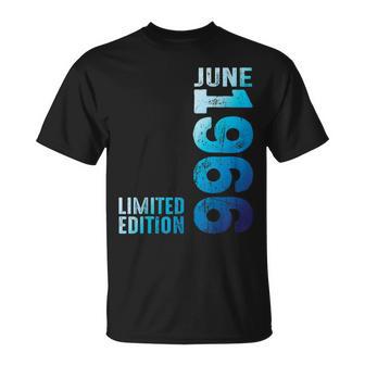 En Juin 1966 Année 1966 Rétro 1966Intage 1966 Depuis 1966 T-Shirt - Cadeauxyz