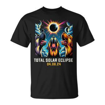 English Mastiff Dog Howling At Solar Eclipse T-Shirt | Mazezy