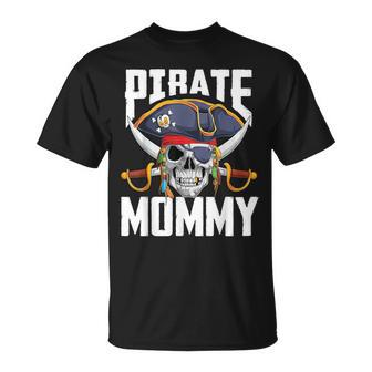 Family Skull Pirate Mommy Jolly Roger Crossbones Flag T-Shirt - Thegiftio UK