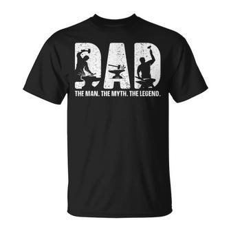 Forging Metalworking Blacksmyth Dad Father Blacksmith T-Shirt - Monsterry