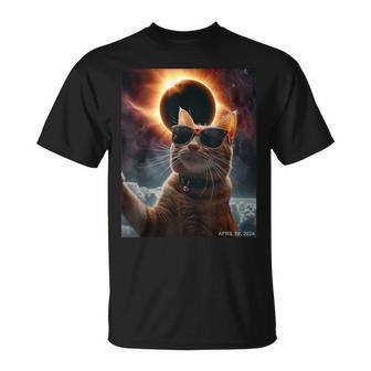 Cat Taking A Selfie With Solar Eclipse 2024 Glasses T-Shirt | Seseable CA